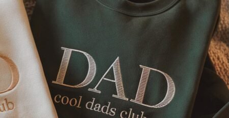 Merry Sweatshirt – Cozy & Stylish Holiday Outfit