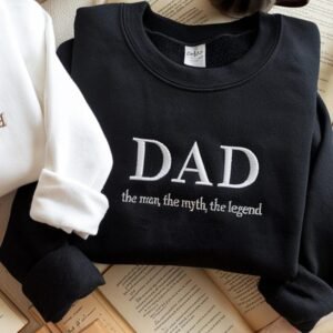 Merry Sweatshirt – Festive & Stylish Holiday Outfit